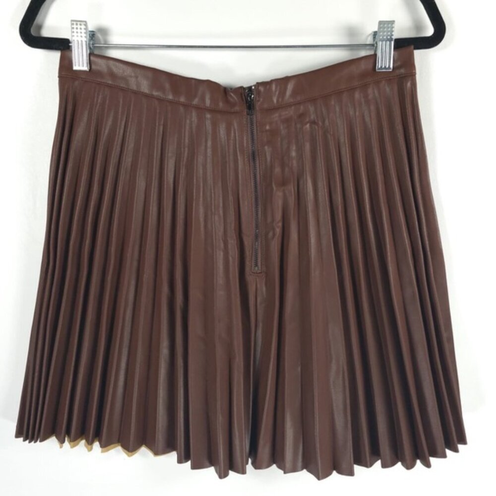 NWT GILLI Brown Faux Leather Pleated SEXY Mini Skirt STYLE JS2020 LARGE - Picture 7 of 13